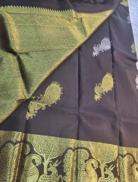 Black Kanjeevaram Silk Gold Peacock2